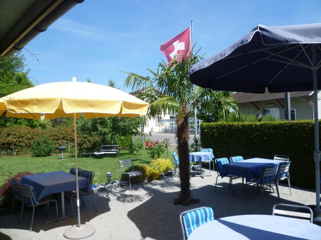 Hotel Speiserestaurant Bahnhof Guttingen ภายนอก รูปภาพ