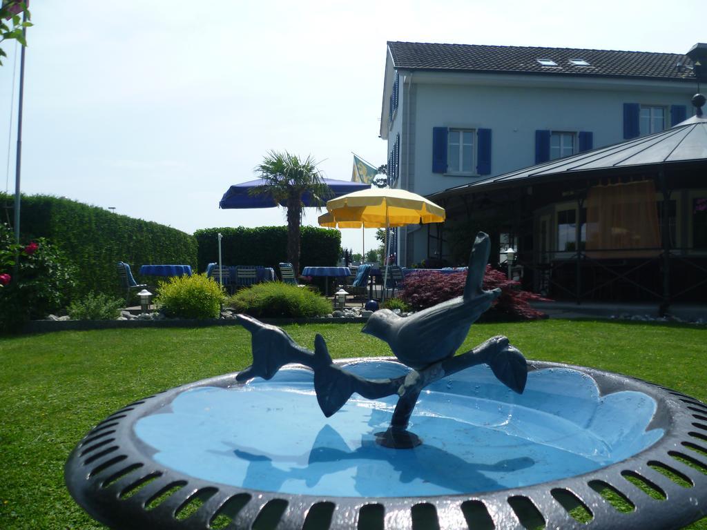 Hotel Speiserestaurant Bahnhof Guttingen ภายนอก รูปภาพ